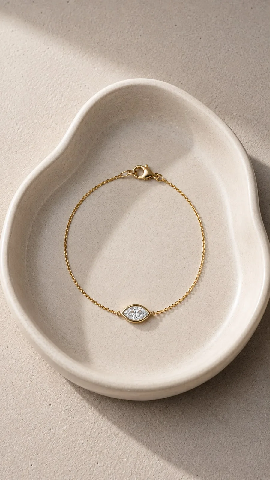 Marquise cut lab grown diamond single stone bracelet in 14K gold